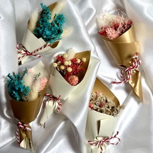 Martisor buchetel - Artynos.ro