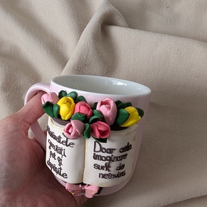 Cana cu Mesaj Motivaional si Lalele modelate din lut polimeric  - casă & stil de viață - accesorii pentru echipamente de bucătărie - accesorii de servire - căni - Artynos.ro
