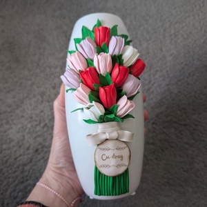 Vază decorativă handmade cu lalele din lut polimeric � personalizabilă - casă & stil de viață - decorațiuni de casă - accesorii florale - vaze - Artynos.ro