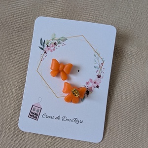 Cercei fundiță din fimo � cercei mici 1,5 cm - bijuterii - cercei - cercei cu figurine - Artynos.ro