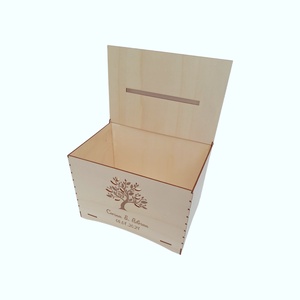 Cutie de dar din lemn gravata laser, personalizata - 30x20x23cm  - accesorii nuntă - amintiri și cadouri de nuntă - cutie dar nuntă - Artynos.ro