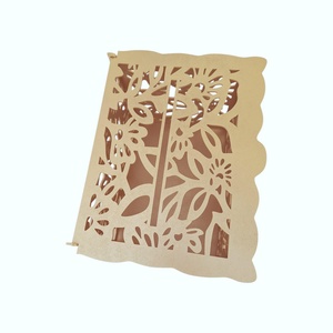 Cutie dar nunta cu decupaje florale, lemn, auriu, 30x24x22.5CM - accesorii nuntă - amintiri și cadouri de nuntă - cutie dar nuntă - Artynos.ro
