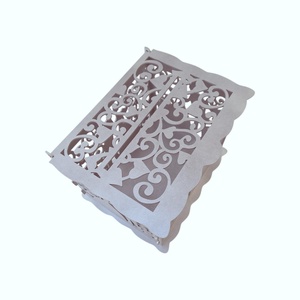 Cutie de dar cu siluete miri decupate, argintiu, 30x24x22.5CM - accesorii nuntă - amintiri și cadouri de nuntă - cutie dar nuntă - Artynos.ro