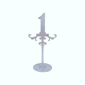 Set numere de masa din lemn 1-45 pentru evenimente - argintiu - 25cm - accesorii nuntă - materiale decor pentru nuntă - decorațiuni pentru masa de nuntă  - Artynos.ro