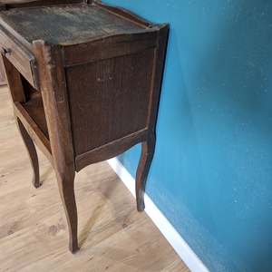 Noptiera antica Luis XV din nuc, maro inchis - casă & stil de viață - mobilier artizanal - secretar - Artynos.ro