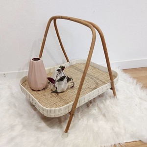 Tava pentru mic dejun de bambus - Artynos.ro