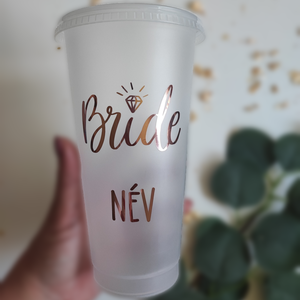 Pahar personalizat pentru petrecerea burlăcițelor cu capac și pai - 710 ml - accesorii nuntă - accesorii și cadouri de burlaci - Artynos.ro