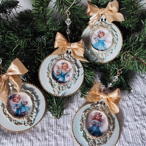 Set de 4 decoratiuni handmade Îngeri vintage în albastru și aur eleganță cerească pentru bradul tău - crăciun - decorațiuni de crăciun de casă - globuri de crăciun - Artynos.ro