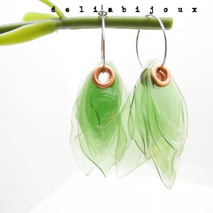 Cercei statement handmade din plastic reciclat model frunze bijuterii eco fashion unicat (cod1264) - bijuterii - cercei - cercei agățați - Artynos.ro