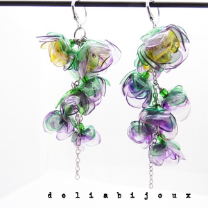 Cercei handmade din plastic reciclat model floral, colorați (cod1269) - bijuterii - cercei - cercei candelabru - Artynos.ro