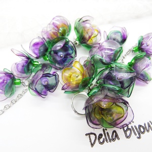 Cercei handmade din plastic reciclat model floral, colorați (cod1269) - bijuterii - cercei - cercei candelabru - Artynos.ro