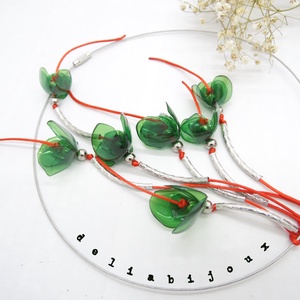 Colier statement handmade unicat - PET-uri (plastic) reciclate - flori (cod989) - bijuterii - coliere - coliere statement - Artynos.ro