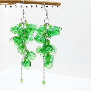 Cercei handmade unicat Flori delicate din plastic reciclat și inox (cod1297) - bijuterii - cercei - cercei cerc - Artynos.ro