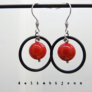 Cercei handmade statement - Stil Industrial - scoica si cauciuc (cod1114) - bijuterii - cercei - cercei cerc - Artynos.ro