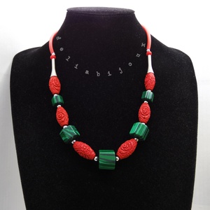 Set bijuterii handmade - malachit si cinabru (cod1215) - bijuterii - seturi de bijuterii - Artynos.ro Set bijuterii handmade - malachit si cinabru (cod1215) - bijuterii - seturi de bijuterii - Artynos.ro