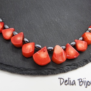 Colier handmade unicat - coral, hematit (cod1212) - bijuterii - coliere - coliere statement - Artynos.ro