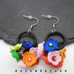 Cercei Handmade din Foamiran cu Flori și Mărgele (cod1158) - bijuterii - cercei lungi - Artynos.ro