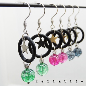 Cercei handmade statement - Stil Industrial - margele sticla si cauciuc (cod1116) - Artynos.ro