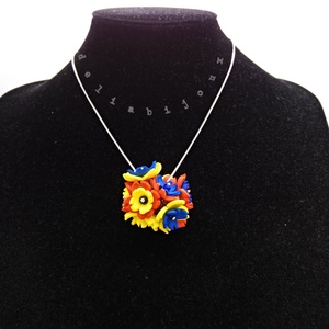 Set bijuterii handmade cu flori - Tricolorul Romaniei (cod1331) - bijuterii - seturi de bijuterii - Artynos.ro