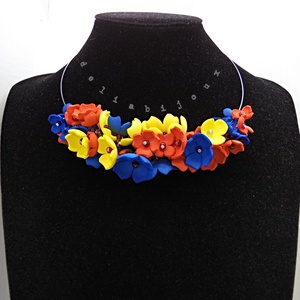 Colier handmade statement - Tricolorul Romaniei (cod1338), Bijuterii, Coliere, Coliere din margele, Confectionarea bijuteriilor, ARTYNOS