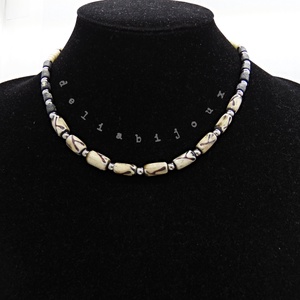 Colier handmade cu mărgele din os stil tribal - etnic (cod1346) - bijuterii - coliere - coliere din mărgele - Artynos.ro