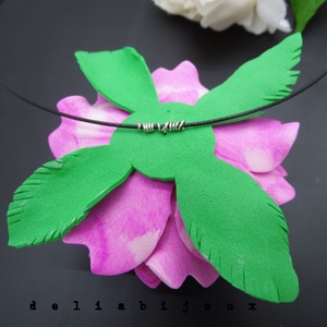 Colier handmade statement unicat -floral - foamiran (cod961) - bijuterii - coliere - coliere cu pandative - Artynos.ro