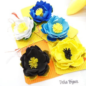 Brosa statement handmade unicat - Martisor - floare (cod1173) - bijuterii - broșe - Artynos.ro