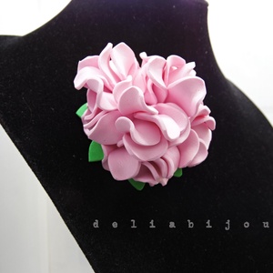 Brosa statement handmade unicat - Martisor - floare (cod1160), Bijuterii, Brose, Confectionarea bijuteriilor, ARTYNOS