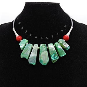 Colier statement cu agate naturale și mărgele de scoică (cod1358) - bijuterii - coliere - coliere din pietre semiprețioase - Artynos.ro