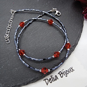 Colier unicat din mărgele tubulare gri închis și cristale de sticlă roșii (cod1364) - bijuterii - coliere - coliere din mărgele - Artynos.ro