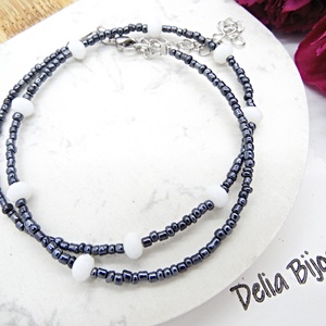 Colier unicat din margele de nisip gri si cristale albe fatetate (cod1365), Bijuterii, Coliere, Coliere din margele, Confectionarea bijuteriilor, ARTYNOS