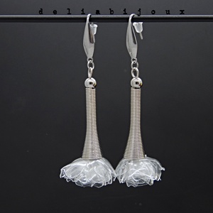 Cercei statement florali din plastic reciclat handmade, unicat (cod1371) - Artynos.ro