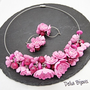 Set bijuterii cu flori roz colier statement și cercei asortați, realizați manual (cod1378) - bijuterii - seturi de bijuterii - Artynos.ro