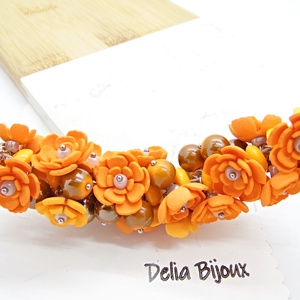 Colier handmade statement cu flori portocalii (cod1379) - bijuterii - coliere - coliere din mărgele - Artynos.ro