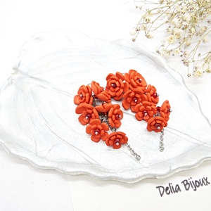 Cercei Handmade unicat cu flori rosii (cod1386) - bijuterii - cercei - cercei hoops - Artynos.ro