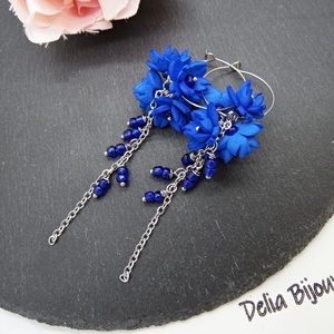 Cercei handmade, lungi cu flori albastre (cod1388) - bijuterii - cercei - cercei hoops - Artynos.ro