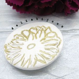 Brosa statement handmade unicat - Martisor (cod960) - bijuterii - broșe - Artynos.ro