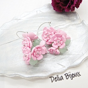 Cercei handmade, lungi cu flori roz (cod1398) - bijuterii - cercei - cercei lungi - Artynos.ro
