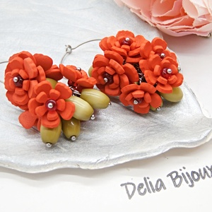 Cercei handmade cu flori rosii (cod1401) - bijuterii - cercei - cercei lungi - Artynos.ro