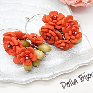 Cercei handmade cu flori rosii (cod1401) - bijuterii - cercei - cercei lungi - Artynos.ro