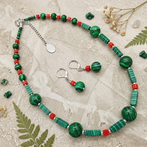 Set bijuterii handmade - malachit si sticla (cod1375), Bijuterii, Seturi de bijuterii, Confectionarea bijuteriilor, ARTYNOS