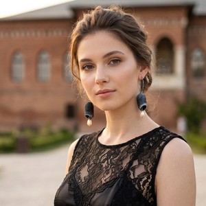 Cercei handmade din coconi de matase cu perla naturala (cod1309), Bijuterii, Cercei, Cercei din perle, Confectionarea bijuteriilor, ARTYNOS