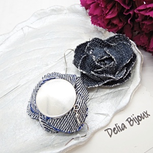 Cercei statement din blugi reciclat flori handmade (cod1417) - bijuterii - cercei - cercei lungi - Artynos.ro