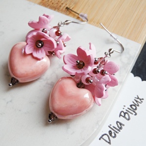 Cercei handmade Sakura cu inimă cercei romantici roz din ceramică și flori delicate (cod1427) - bijuterii - cercei - cercei lungi - Artynos.ro