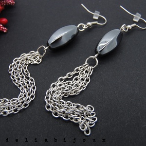 Cercei handmade unicat hematit (cod579), Bijuterii, Cercei, Cercei lungi, Confectionarea bijuteriilor, Cercei statement, realizati din hematit fatetat oval (20 mm x 9 mm) si lant metalic (5.5 cm). Au do..., ARTYNOS