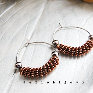 Cercei handmade tip hoop, eleganți și moderni, realizați manual din sârmă de cupru non-tarnish (cod1433) - bijuterii - cercei - cercei hoops - Artynos.ro