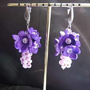 Cercei handmade cu flori sakura din foamiran mov- lila și mărgele țesute manual (cod1435) - bijuterii - cercei - cercei lungi - Artynos.ro