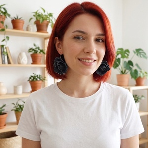 Cercei statement din blugi reciclat flori handmade (cod1429) - bijuterii - cercei - cercei lungi - Artynos.ro