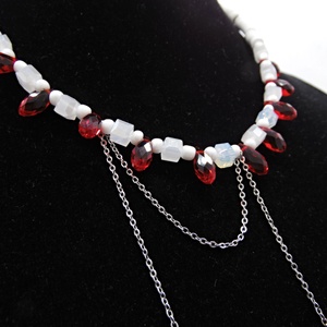 Colier handmade estival alb-roșu (cod1452) - bijuterii - coliere - coliere din mărgele - Artynos.ro