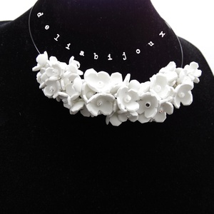 Colier handmade statement unicat -floral - foamiran (cod802) - bijuterii - coliere - coliere din mărgele - Artynos.ro